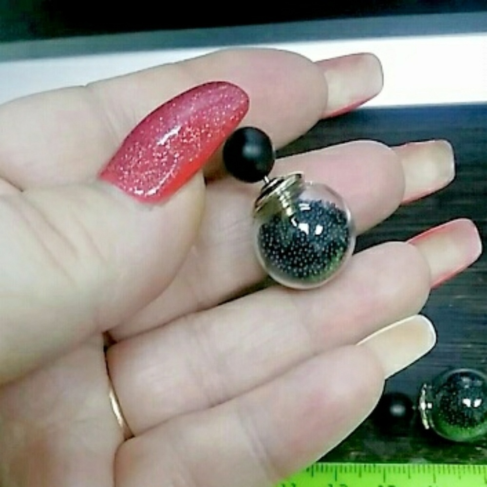 Double Faced Beaded Ball Back Earrings -Black - Picture 2 of 4